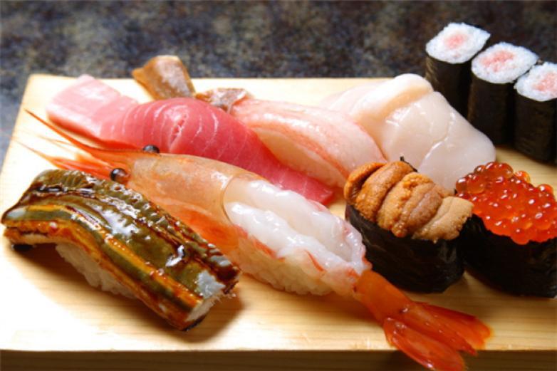 文风卷美式寿司